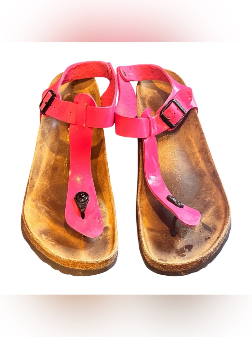 Birkenstock Rare Fusia Pink T-strap Sandals with Buckle